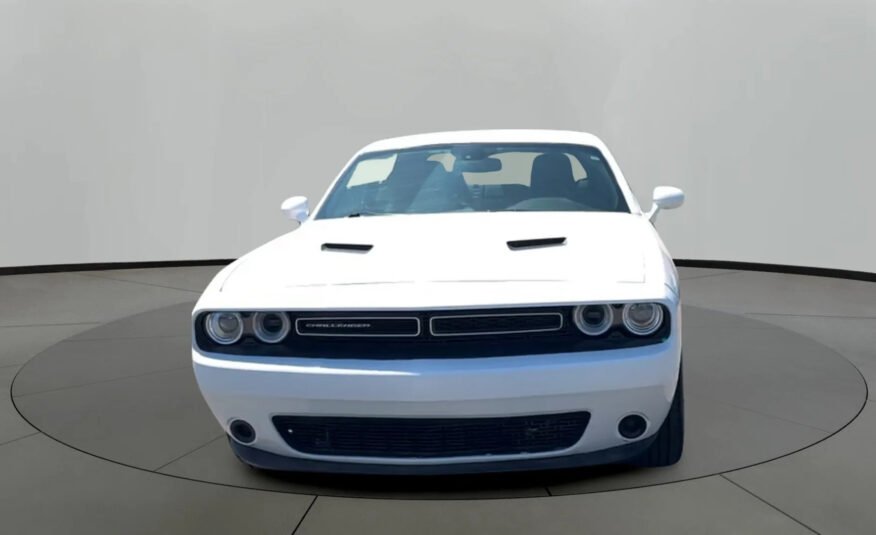 2018 Dodge Challenger/SXT
