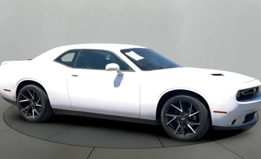 2018 Dodge Challenger/SXT