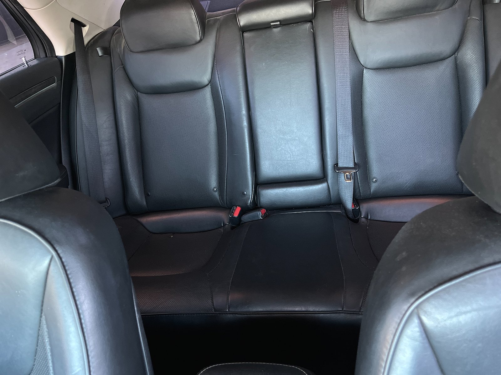 2019 Chrysler 300/Limited RWD