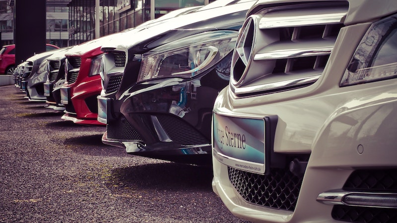 No fighting with titan car dealer