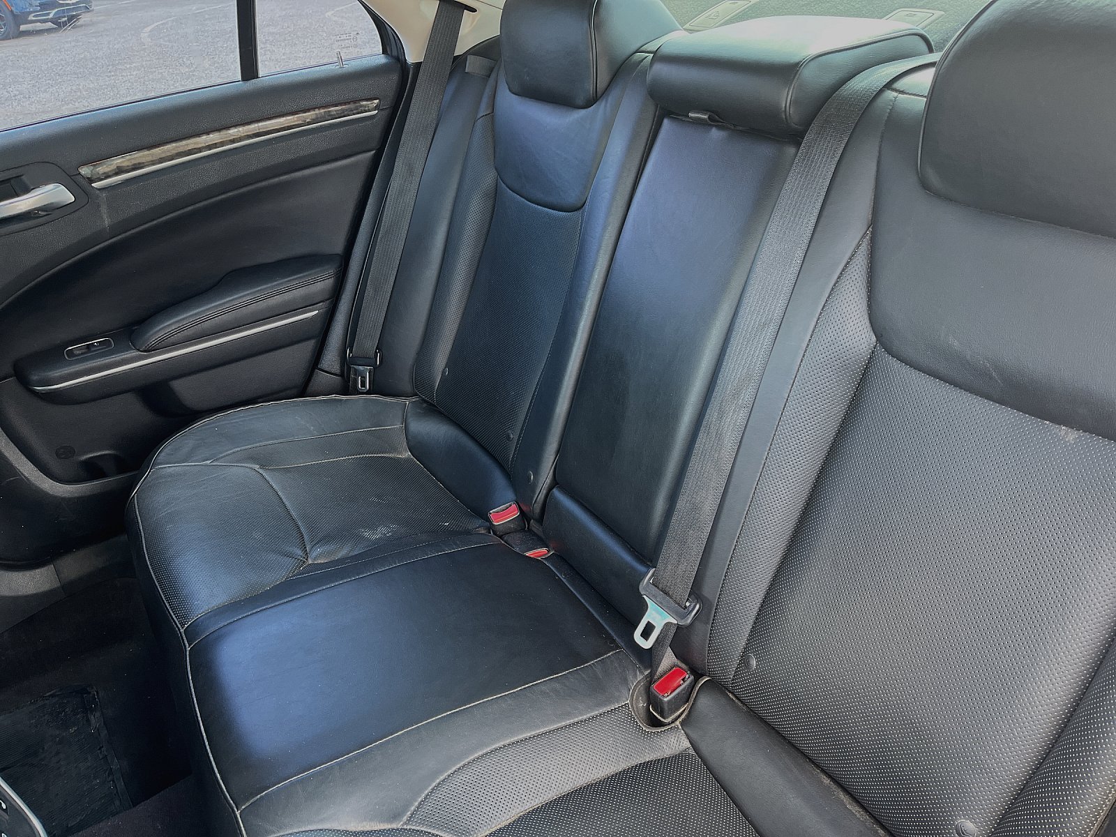 2017 Chrysler 300/C RWD