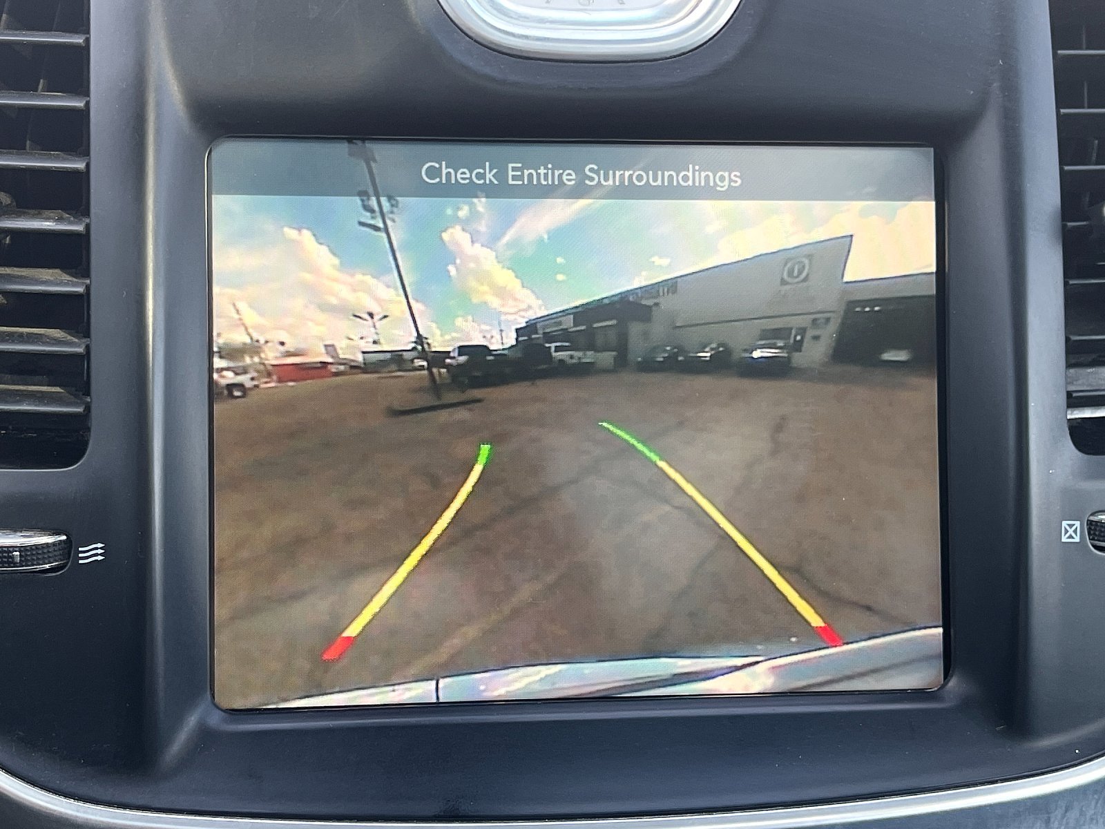 2017 Chrysler 300/C RWD