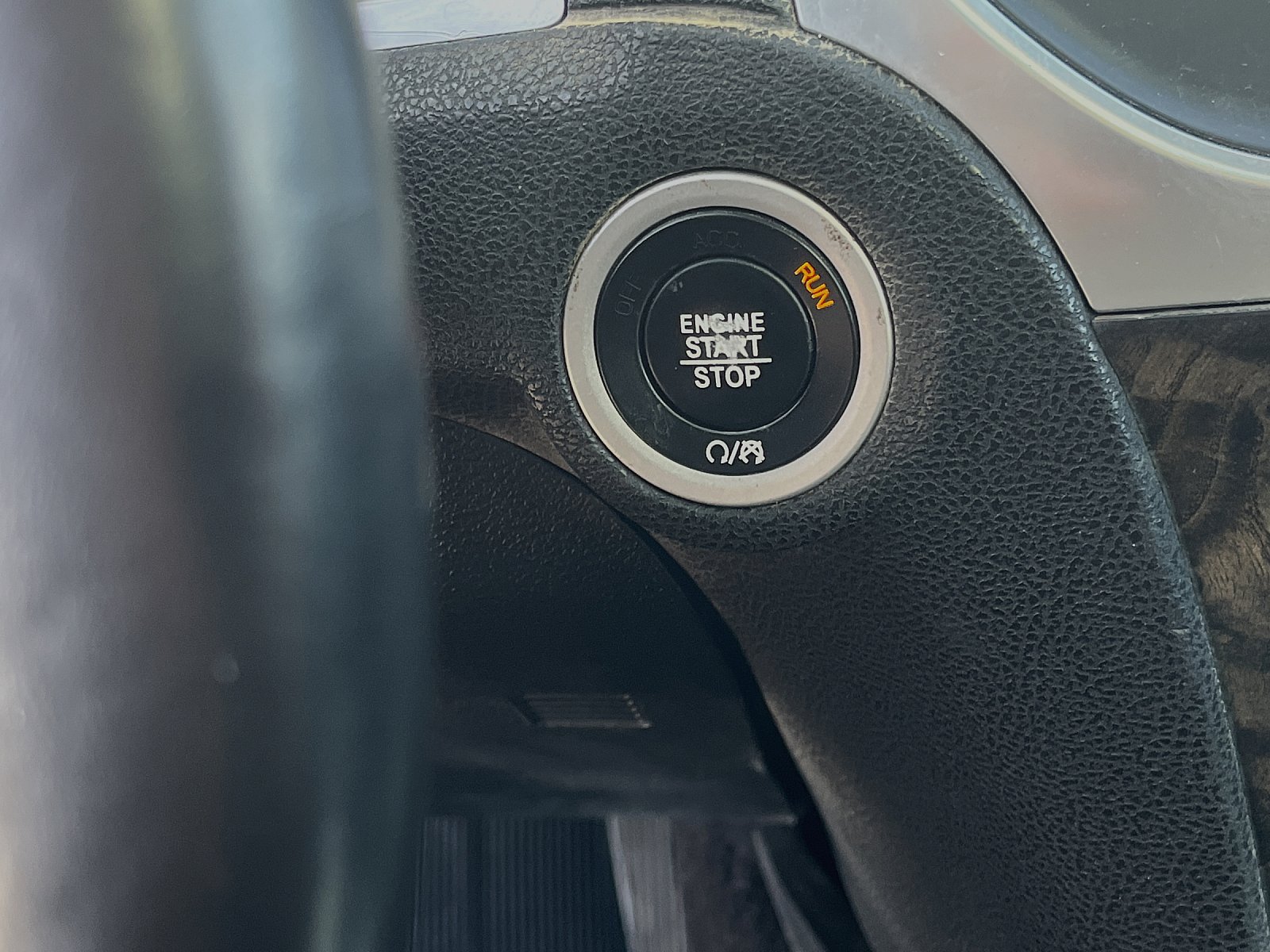 2017 Chrysler 300/C RWD