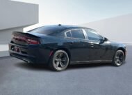 2017 Dodge Charger/SXT
