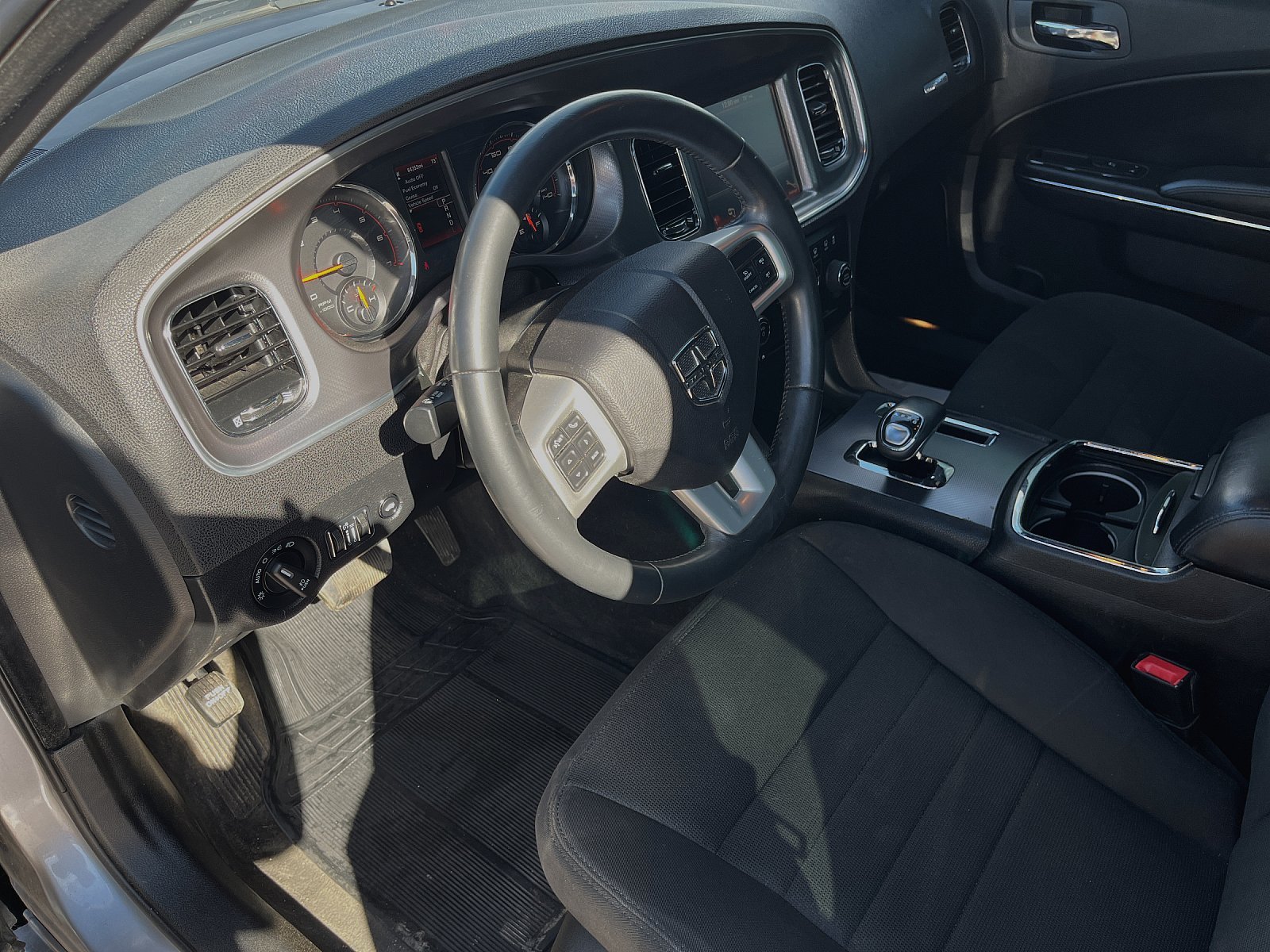 2014 Dodge Charger/SXT