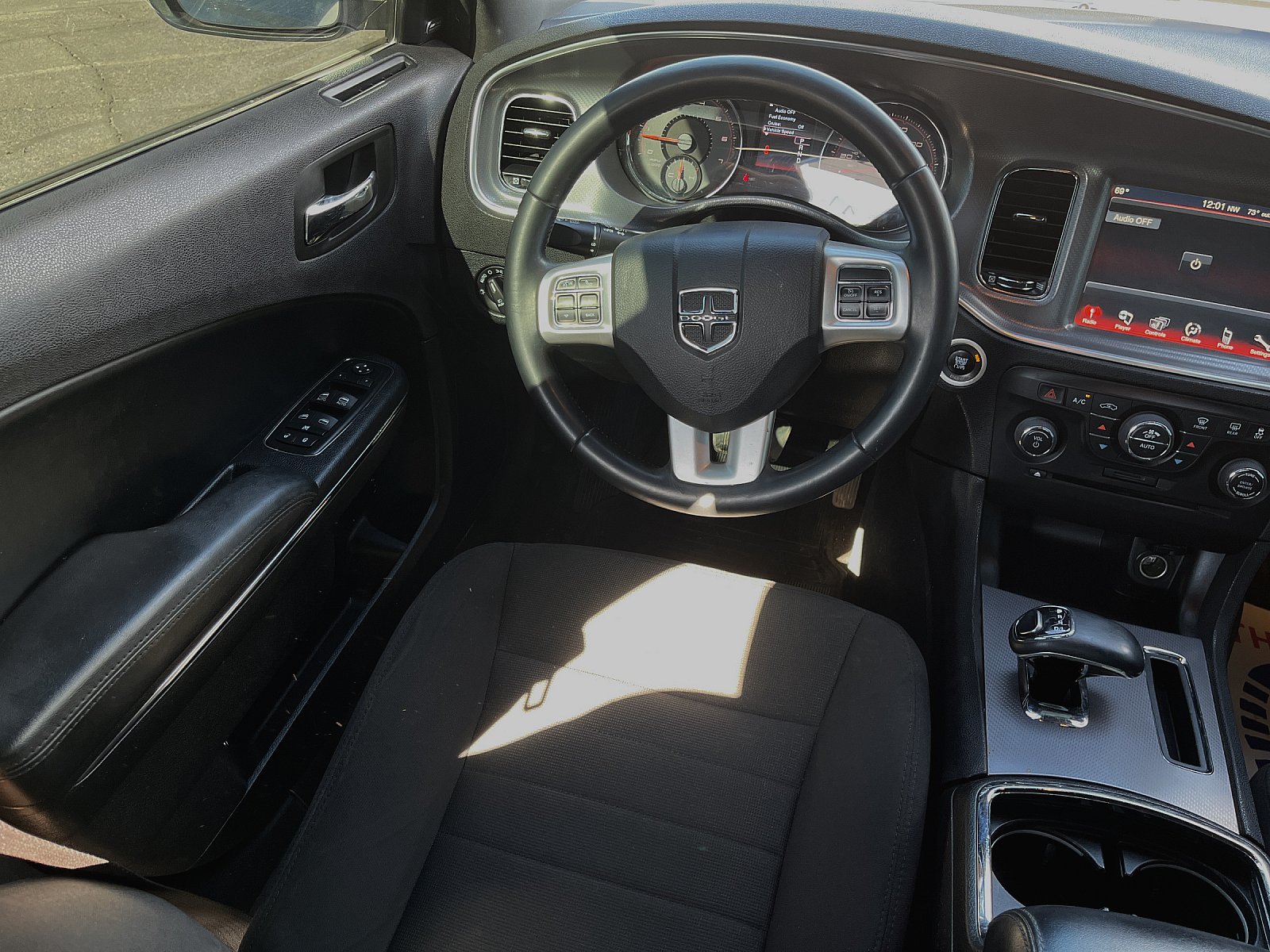 2014 Dodge Charger/SXT