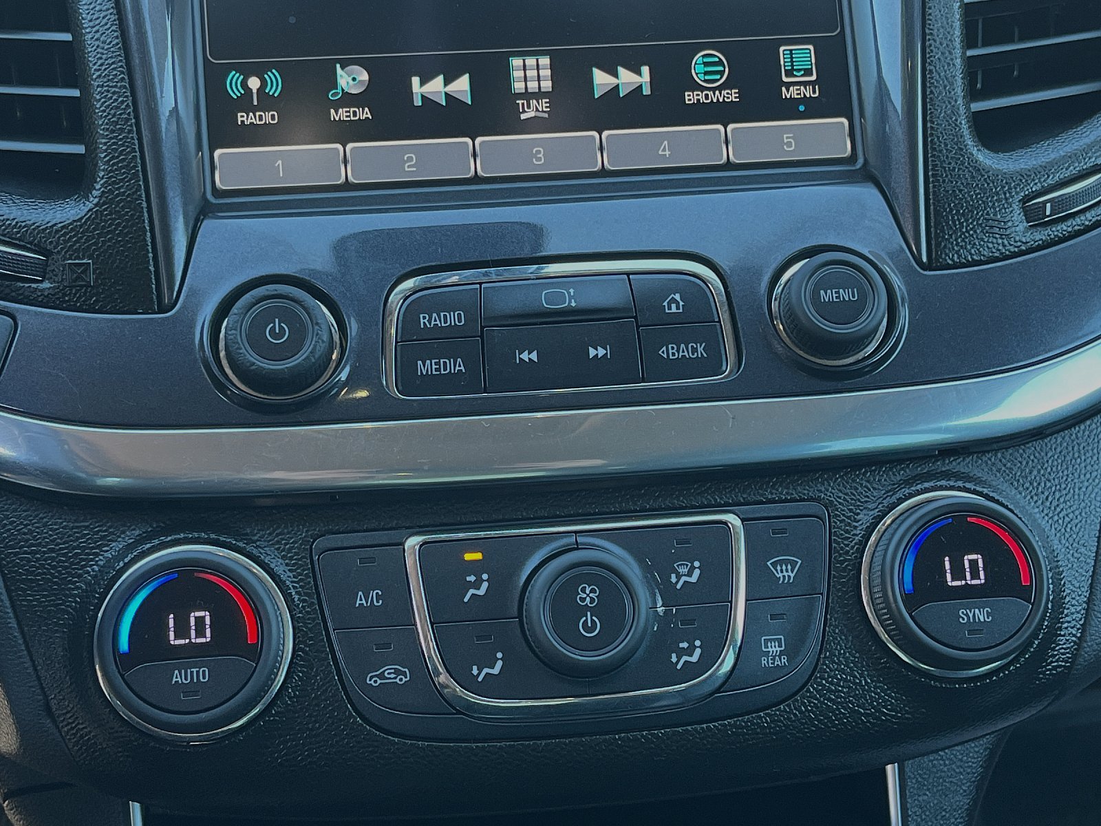 2017 Chevrolet Impala/LT