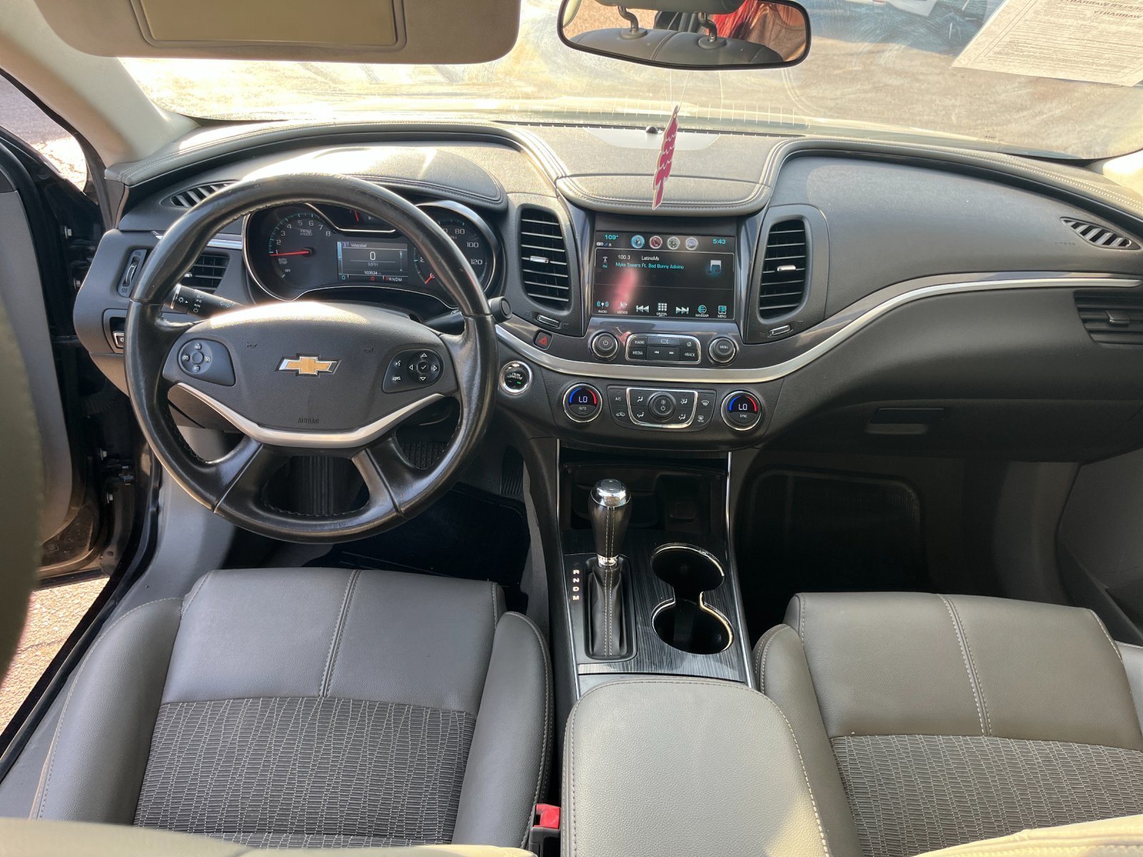 2017 Chevrolet Malibu/1LT