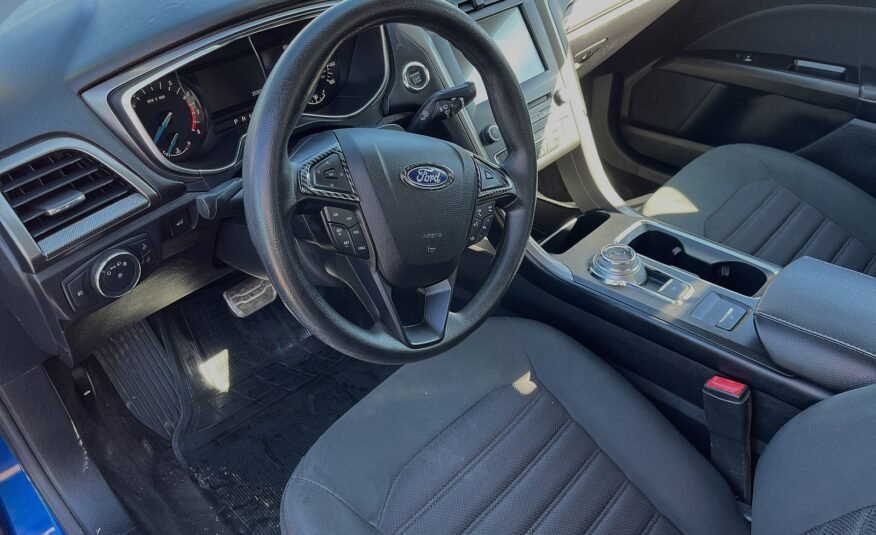 2017 Ford Fusion/SE
