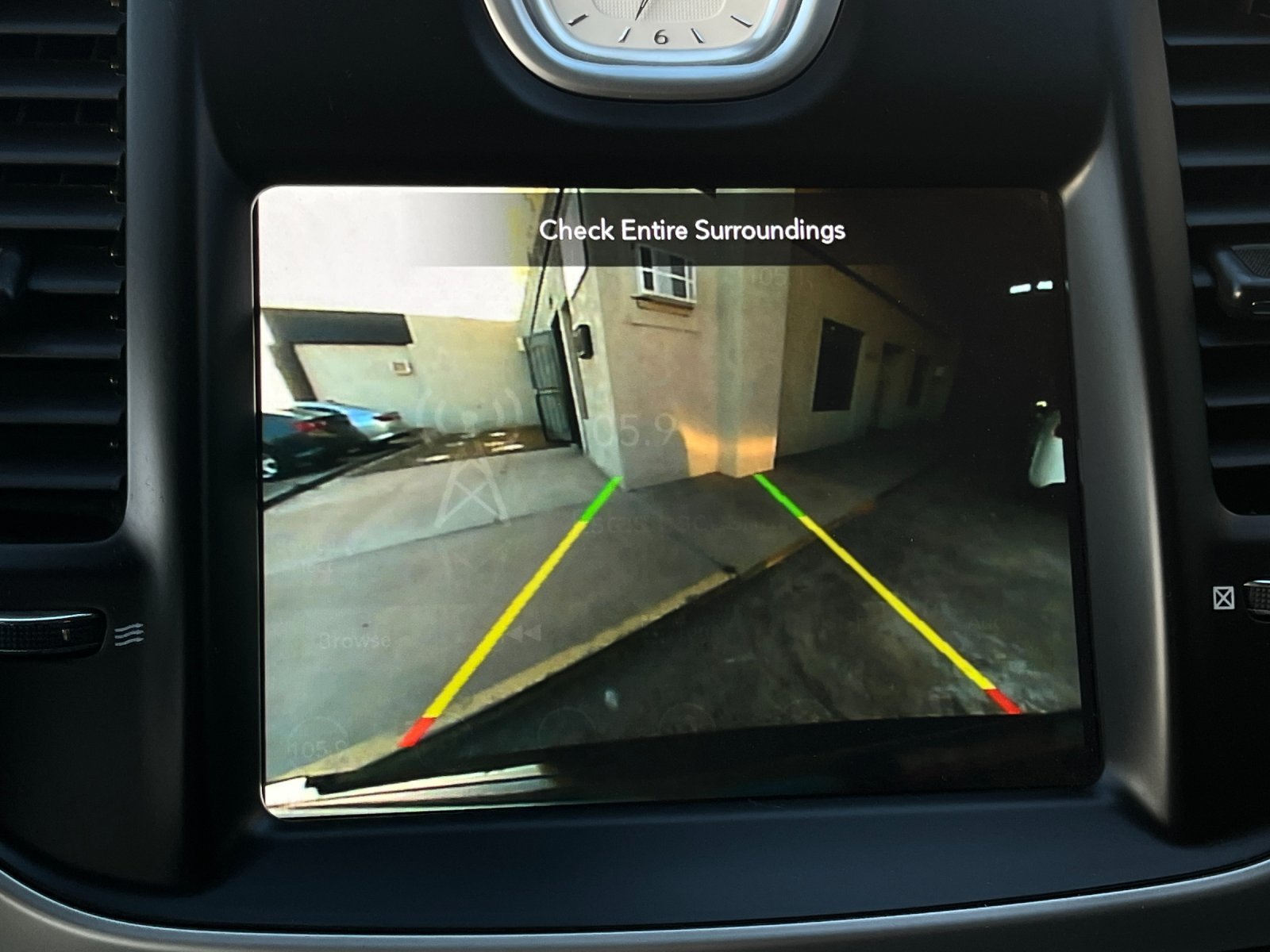 2020 Chrysler 300 Price and Features