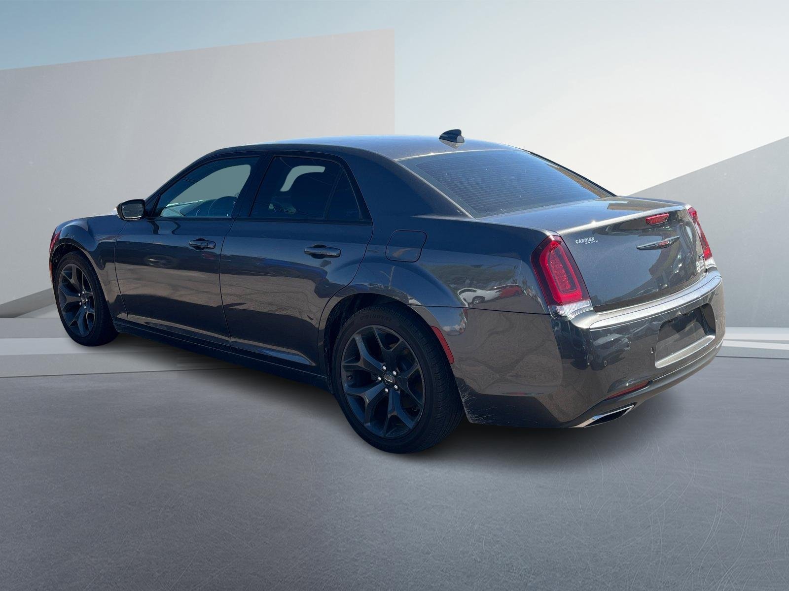 2021 Chrysler 300 Price and Specs