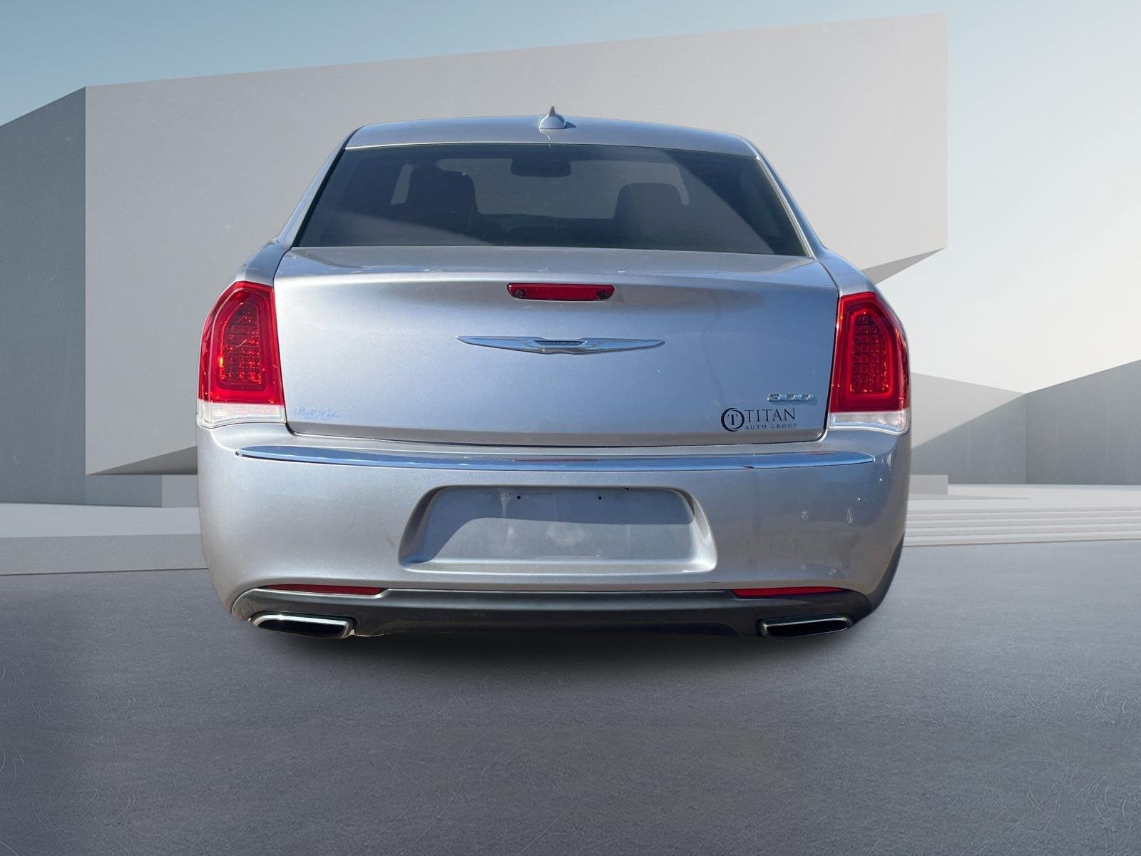 2016 Chrysler 300