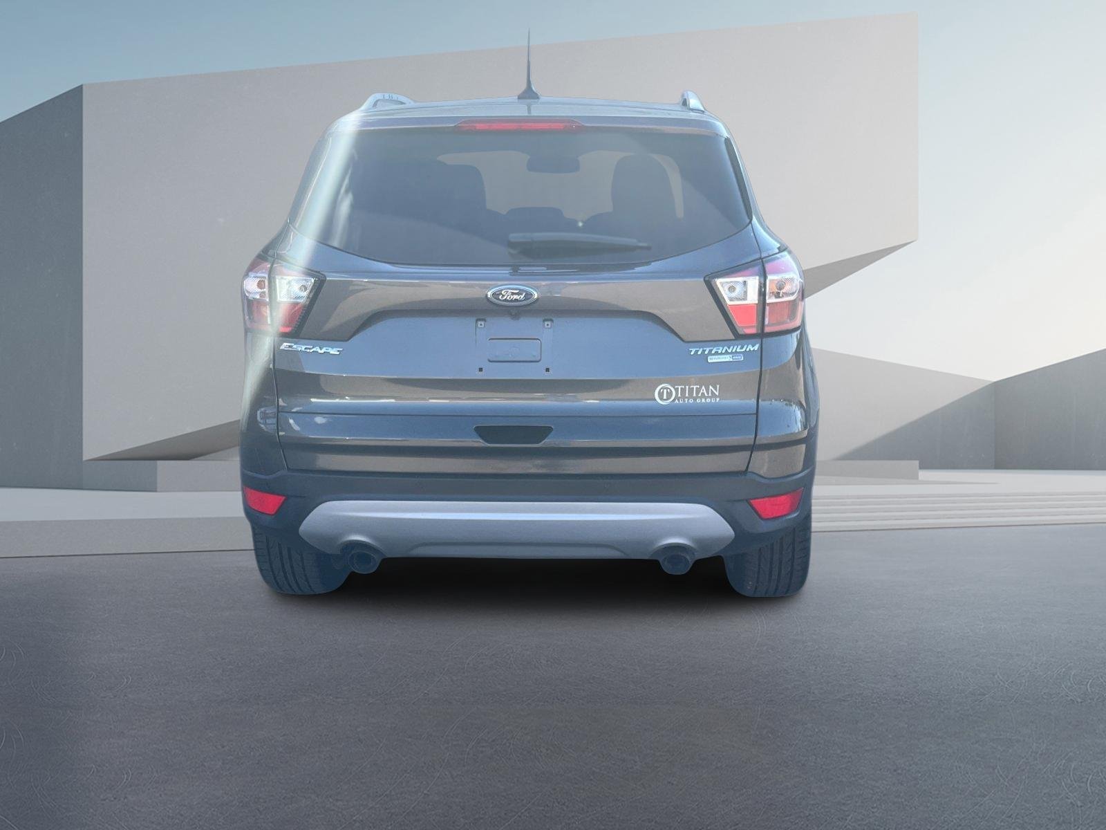 (2018) Ford Escape