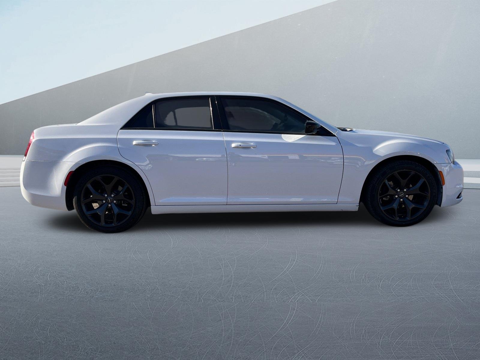 (2020) Chrysler 300