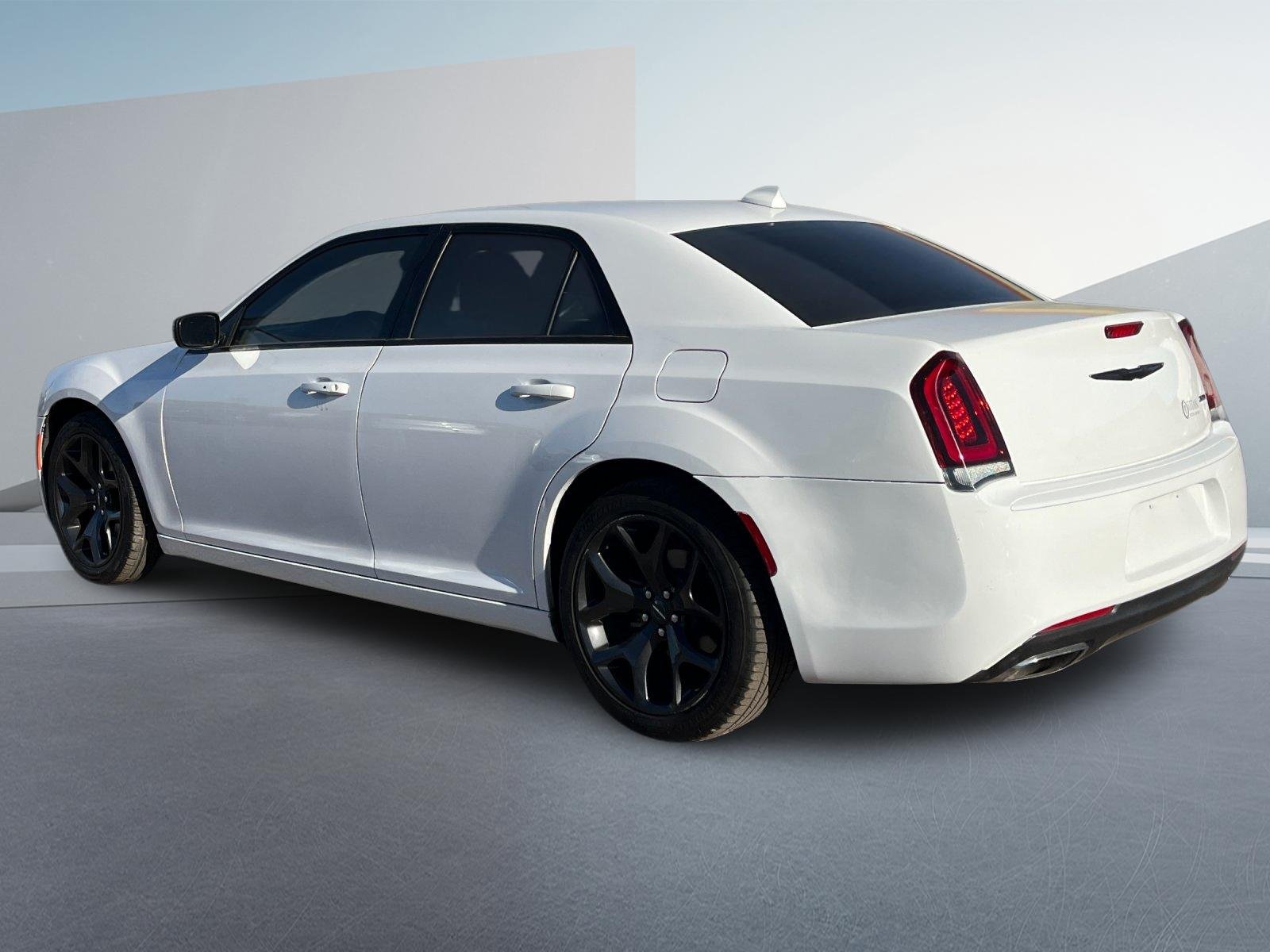 (2020) Chrysler 300