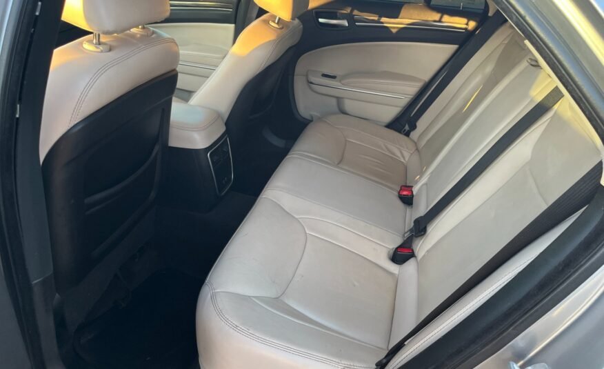 2017 Chrysler 300