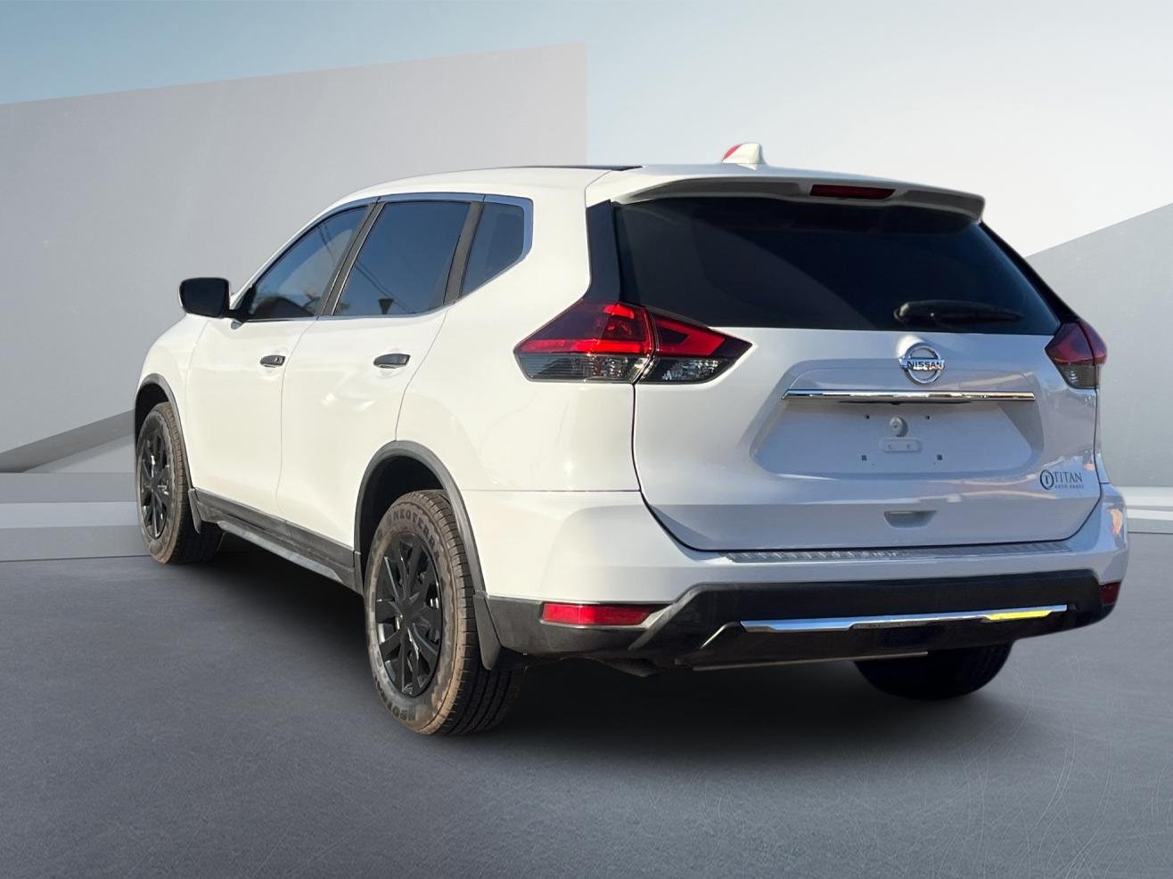 2018 Nissan Rogue Prices, Reviews, and Photos