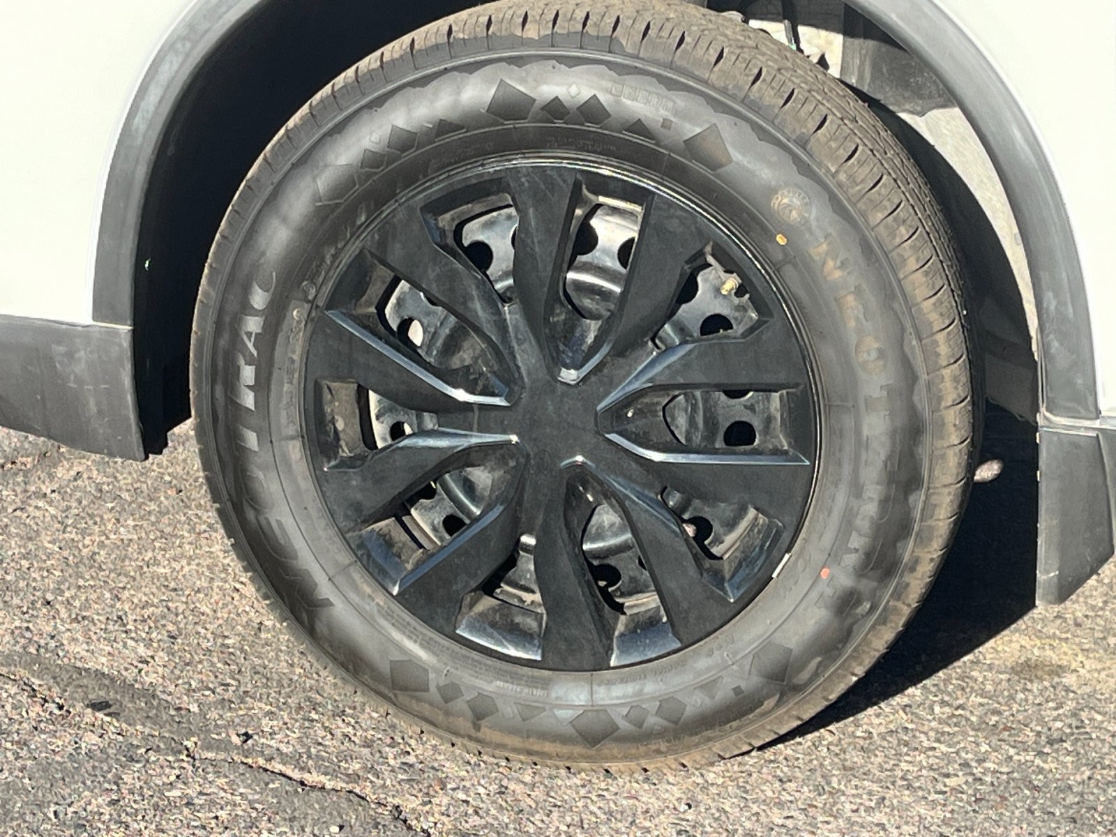 2018 Nissan Rogue Prices, Reviews, and Photos